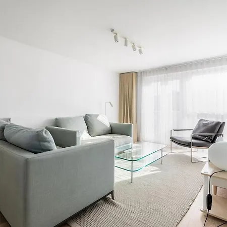 Belgravia Apartment 45